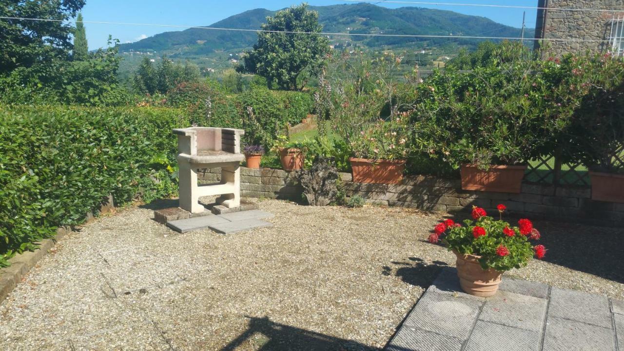 Il Fienile Del Colle Villa Pescia Exterior photo